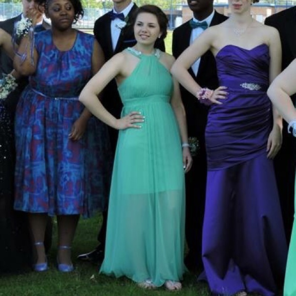 Prom Dress! - Picture 5 of 5